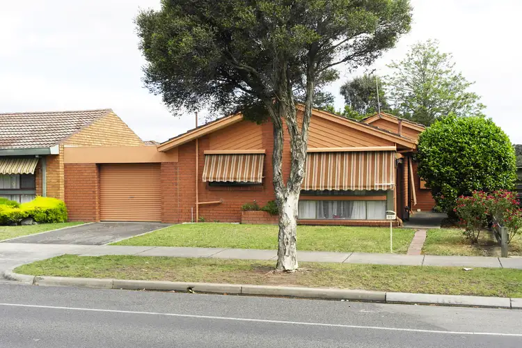 Main view of Homely townhouse listing, 65 Cross's Rd, Traralgon VIC 3844
