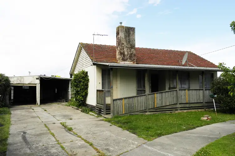 Second view of Homely house listing, 4 Tobruk Ct, Traralgon VIC 3844