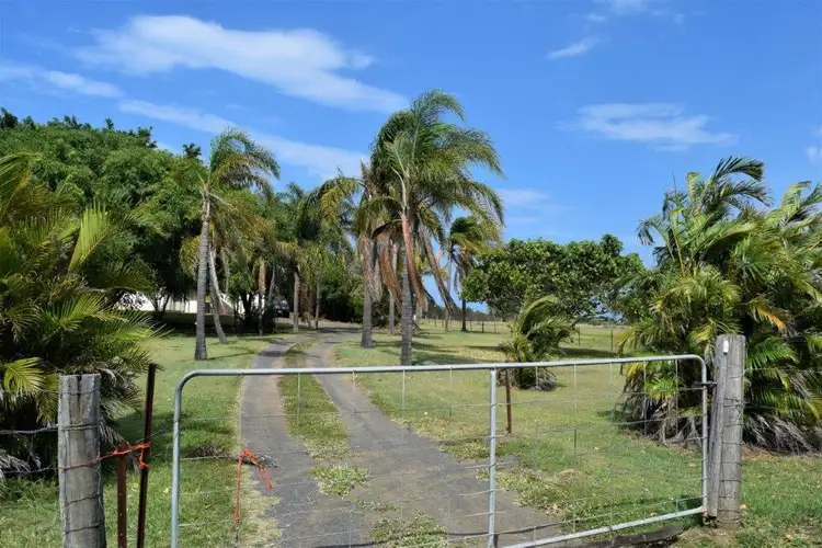 Second view of Homely house listing, 35 Moffatt St, Burnett Heads QLD 4670