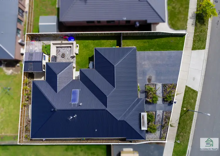 Second view of Homely house listing, 47 Collingwood Dr, Trafalgar VIC 3824