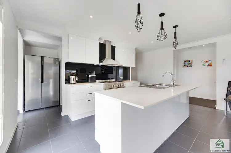 Third view of Homely house listing, 47 Collingwood Dr, Trafalgar VIC 3824