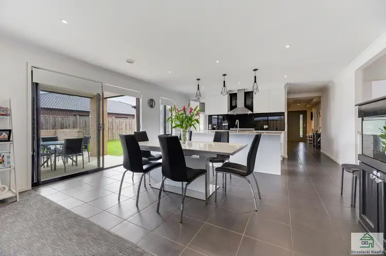 Fifth view of Homely house listing, 47 Collingwood Dr, Trafalgar VIC 3824