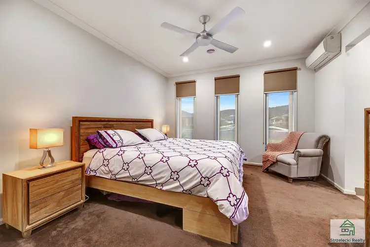 Seventh view of Homely house listing, 63 Davey Dr, Trafalgar VIC 3824