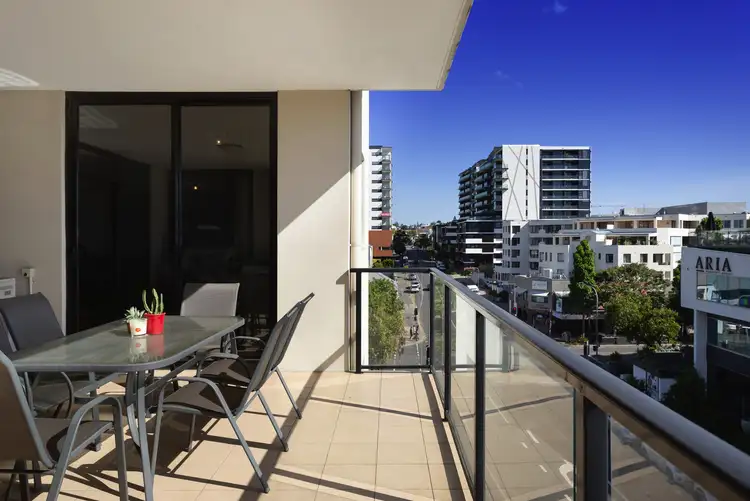 12/6 Edmondstone St, South Brisbane QLD 4101