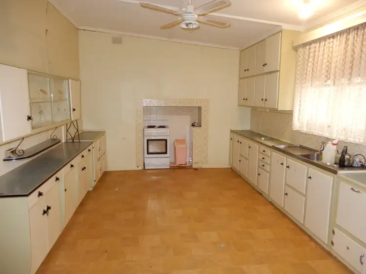Second view of Homely house listing, 1 Jessie St, Hallett SA 5419