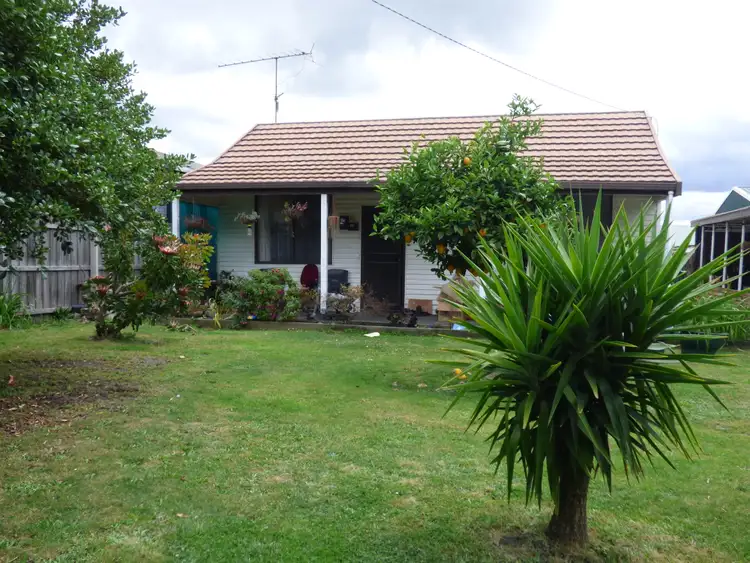 26 Haigh St, Moe VIC 3825