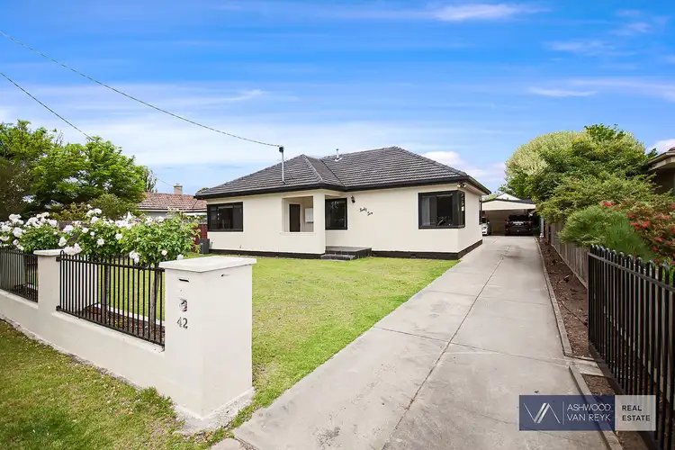 42 Day St, Bairnsdale VIC 3875