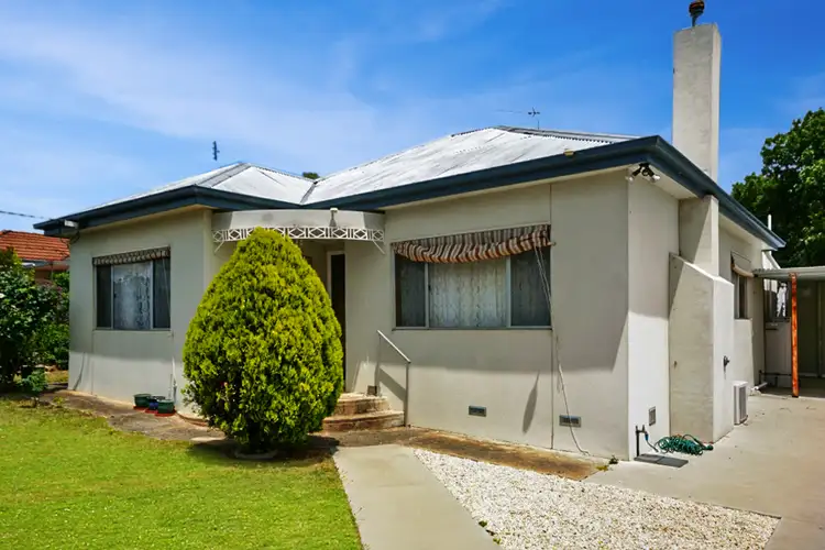 85 Darlington Rd, Stawell VIC 3380
