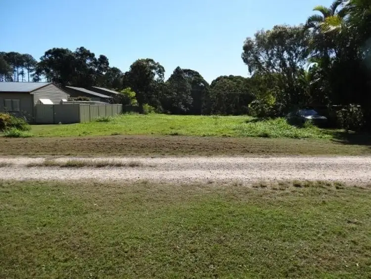 19 Banksia St, Russell Island QLD 4184