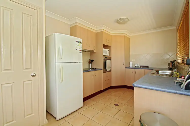 Second view of Homely unit listing, 17 Davis Pl, Warwick QLD 4370