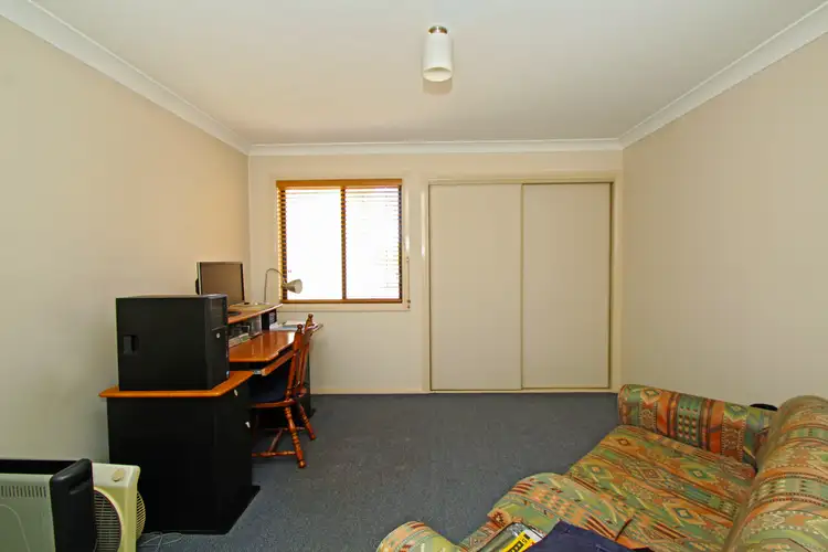 Sixth view of Homely unit listing, 17 Davis Pl, Warwick QLD 4370