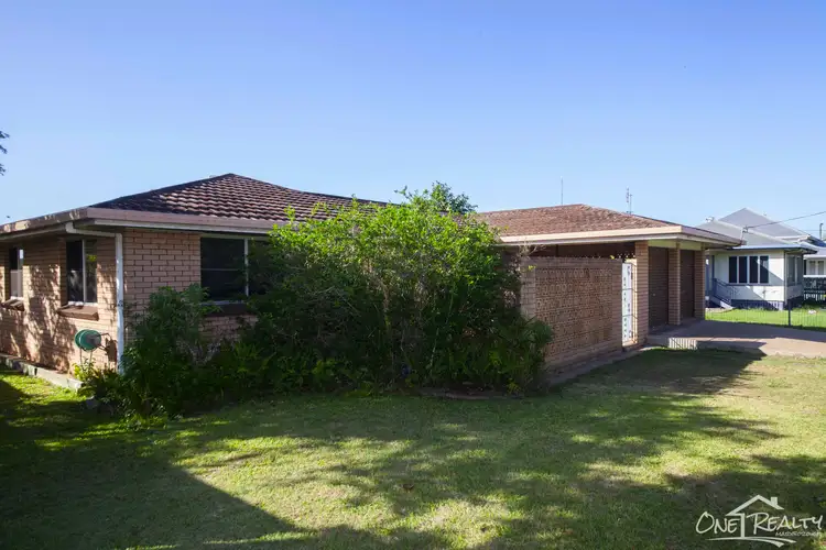 126 Ferry Street, Maryborough QLD 4650
