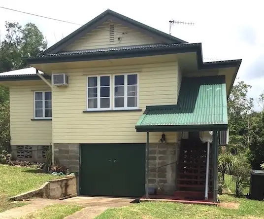 4 Bell St, Tully QLD 4854