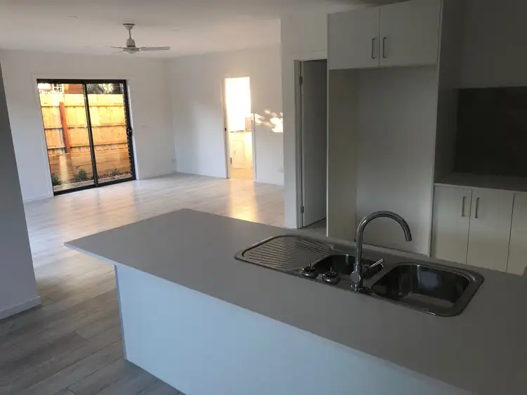 Second view of Homely house listing, 2/17 Greensborough Road, Rosanna VIC 3084