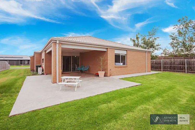 Second view of Homely house listing, 5 McCallum Dr, Eastwood VIC 3875