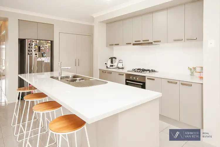 Third view of Homely house listing, 5 McCallum Dr, Eastwood VIC 3875