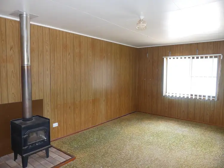 Fifth view of Homely house listing, 84 Glenlyon Drive, Stanthorpe QLD 4380
