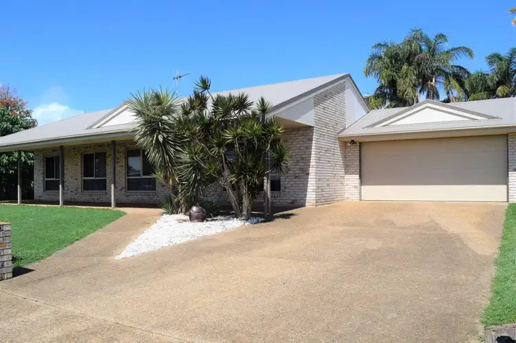 4 Milton Street, Burnett Heads QLD 4670