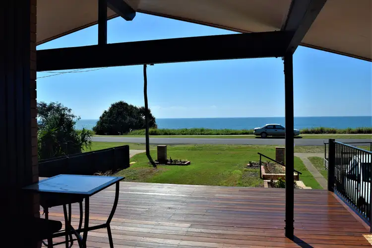 91 Sea Esp, Burnett Heads QLD 4670