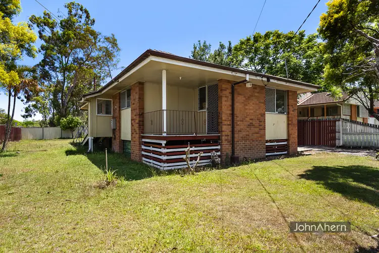 25 Burrigan St, Woodridge QLD 4114