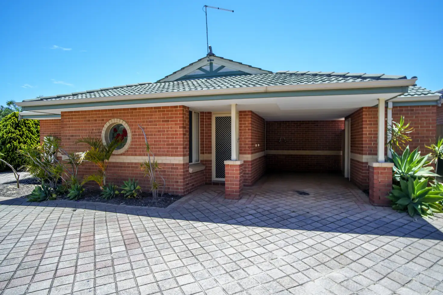 Main view of Homely unit listing, Unit 1/7 Thornton Retreat, Kinross WA 6028