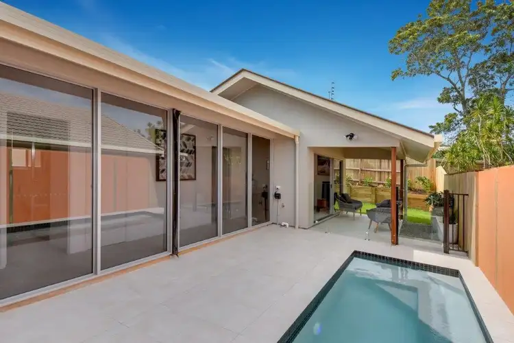 74 Gloucester Rd, Buderim QLD 4556