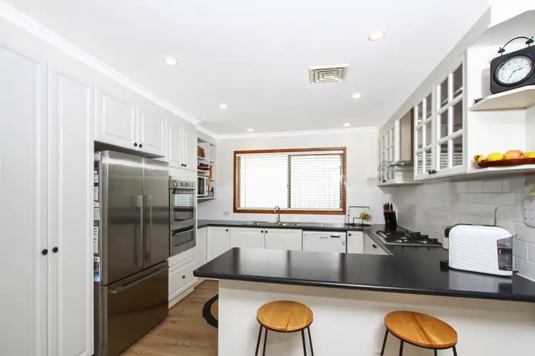 Fourth view of Homely house listing, 4 Mccaw Pl, Calwell ACT 2905