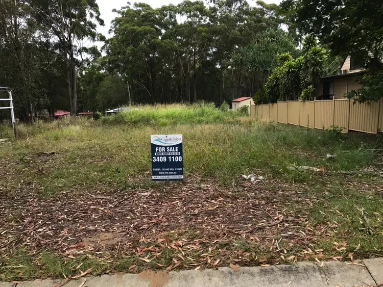 70 Channel St, Russell Island QLD 4184