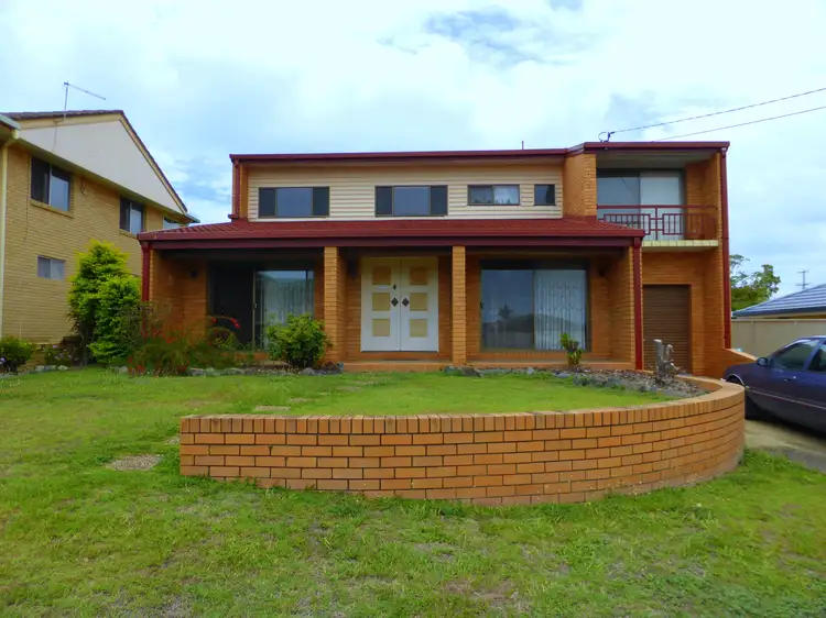 5 Pinewood St, Redcliffe QLD 4020