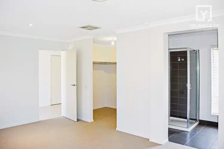 Fourth view of Homely house listing, 2 Greybox Way, Kialla VIC 3631