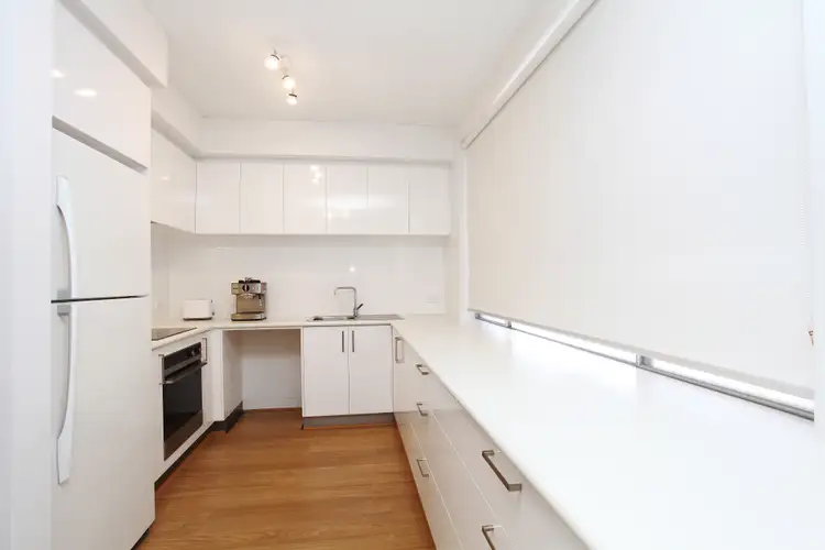Unit 8/300 Stirling Street, Perth WA 6000