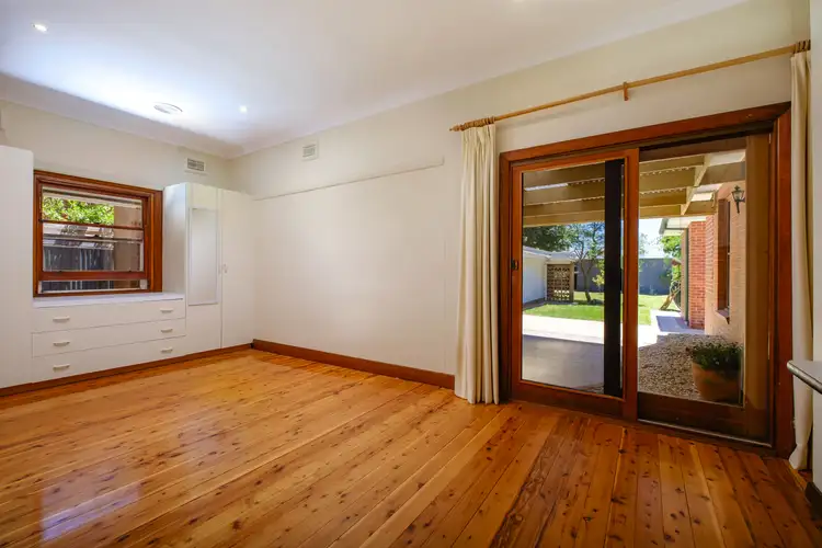 Sixth view of Homely house listing, 386 Smith St, North Albury NSW 2640