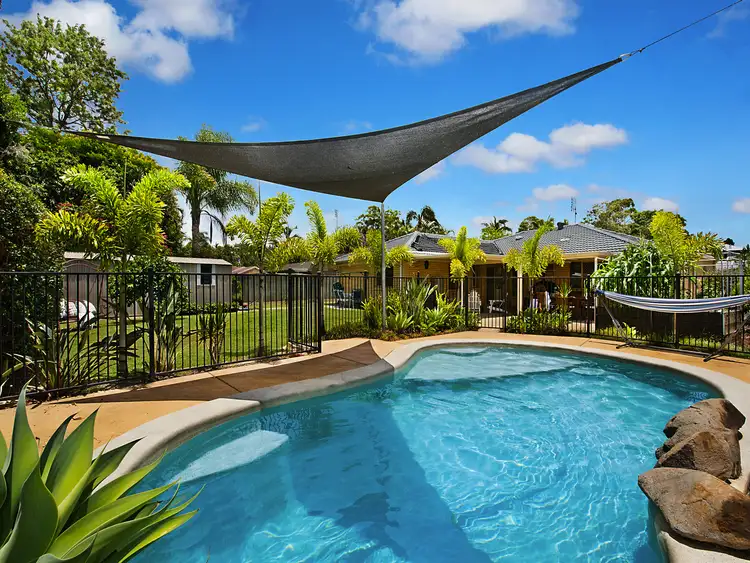 10 Crestmont Drive, Buderim QLD 4556