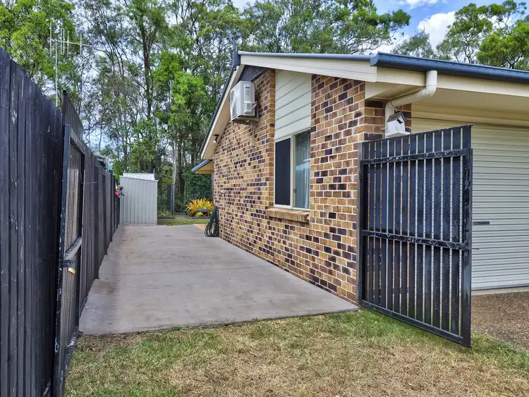 Seventh view of Homely house listing, 8 Earls Ct, Point Vernon QLD 4655