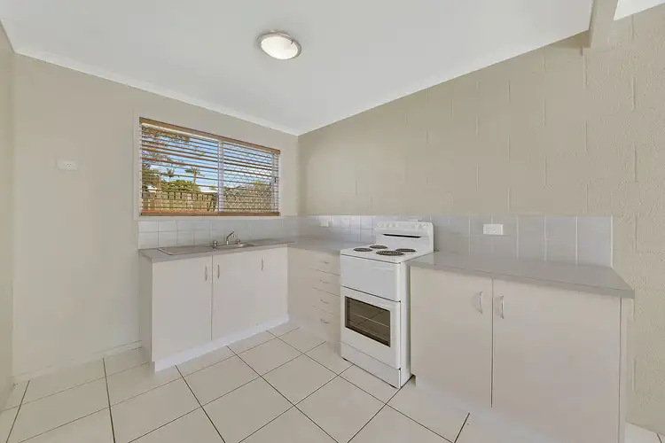 Fifth view of Homely townhouse listing, Unit 2/10 Chapman Dr, Clinton QLD 4680