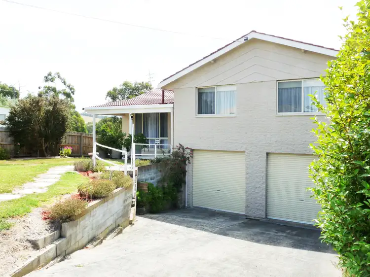 4 Young St, Boolarra VIC 3870