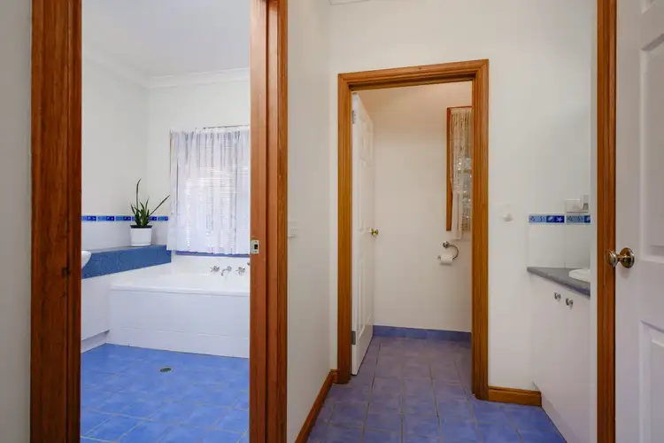 Fifth view of Homely house listing, 397 Burma Rd, Table Top NSW 2640