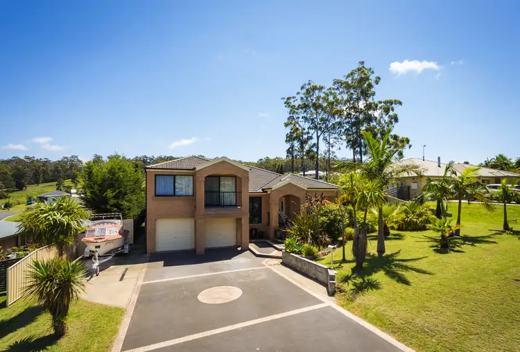 3 Albacore Cres, Eden NSW 2551