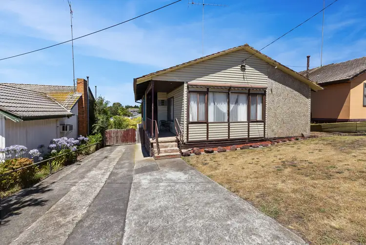 36 Crinigan Rd, Morwell VIC 3840