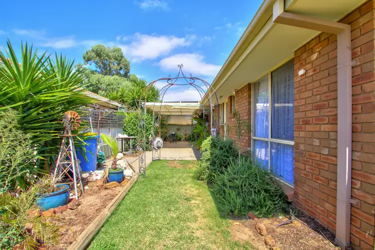 Sixth view of Homely townhouse listing, 1B Francis Dr, Cobram VIC 3644