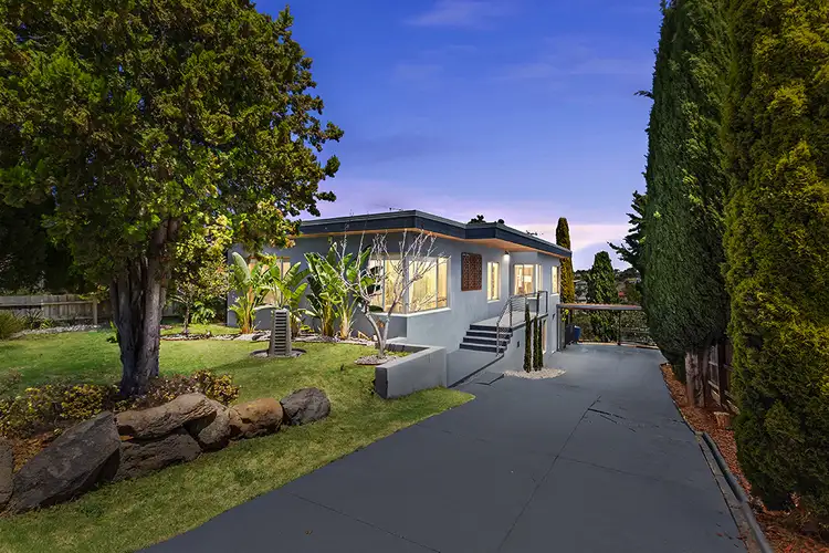 21 Thompson Street, Avondale Heights VIC 3034