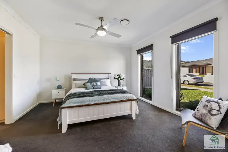 Second view of Homely house listing, 3 Flores St, Trafalgar VIC 3824