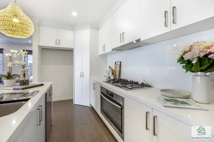 Fifth view of Homely house listing, 3 Flores St, Trafalgar VIC 3824