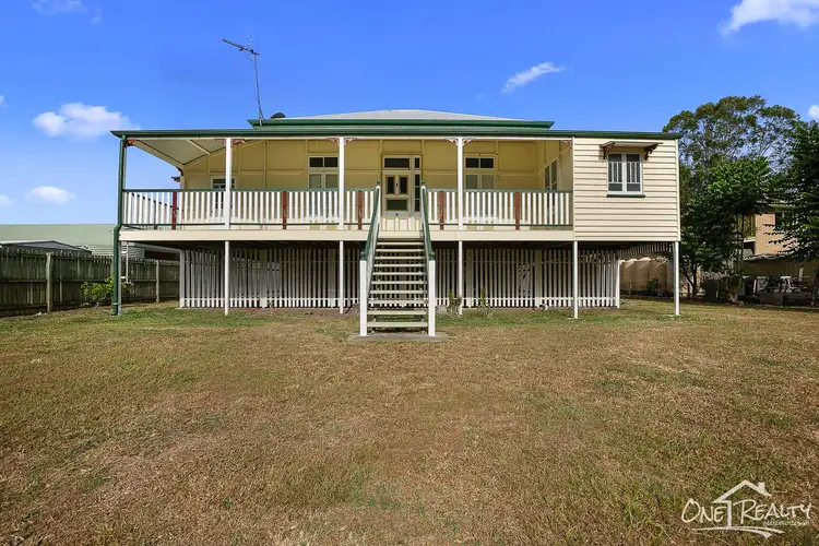 8 Granville Tce, Granville QLD 4650
