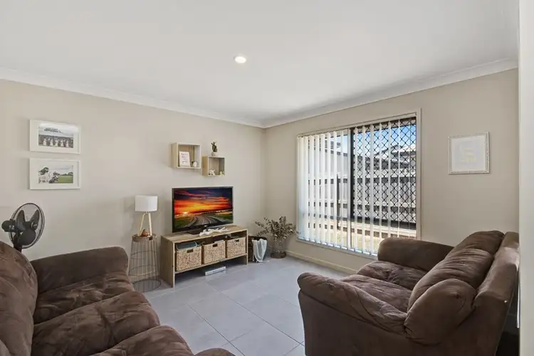 Fifth view of Homely house listing, 5 Kingston Ct, North Lakes QLD 4509
