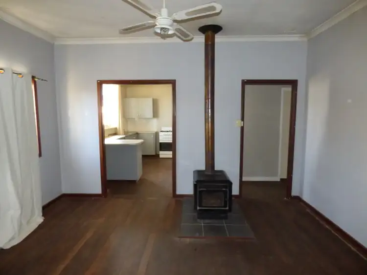 Seventh view of Homely house listing, 74 Caw St, Merredin WA 6415