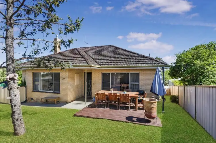 108 St Aidans Rd, Kennington VIC 3550