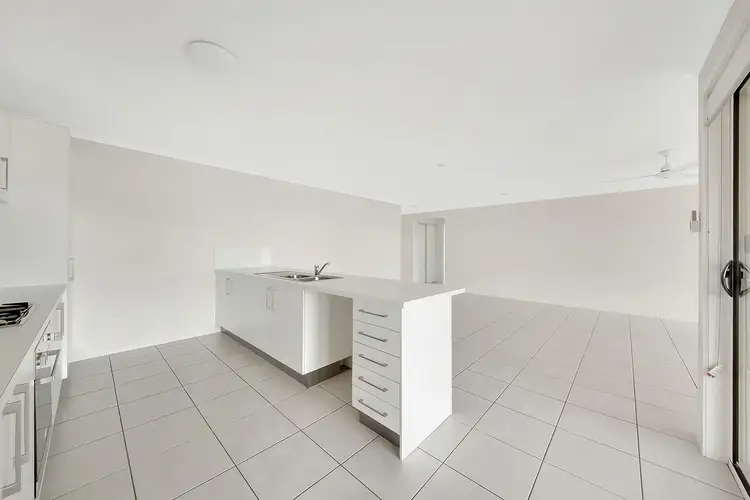 Fourth view of Homely house listing, 8 Oakdale Pl, Kirkwood QLD 4680