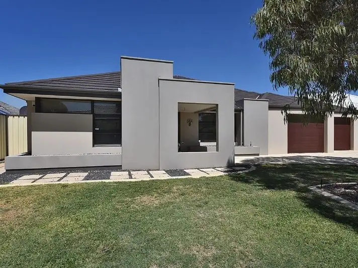Main view of Homely house listing, 6 Shiralee Bend, Carramar WA 6031