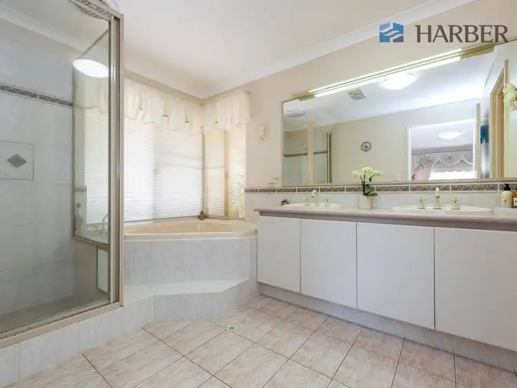 Sixth view of Homely house listing, 18 Reynolda Green, Hillarys WA 6025